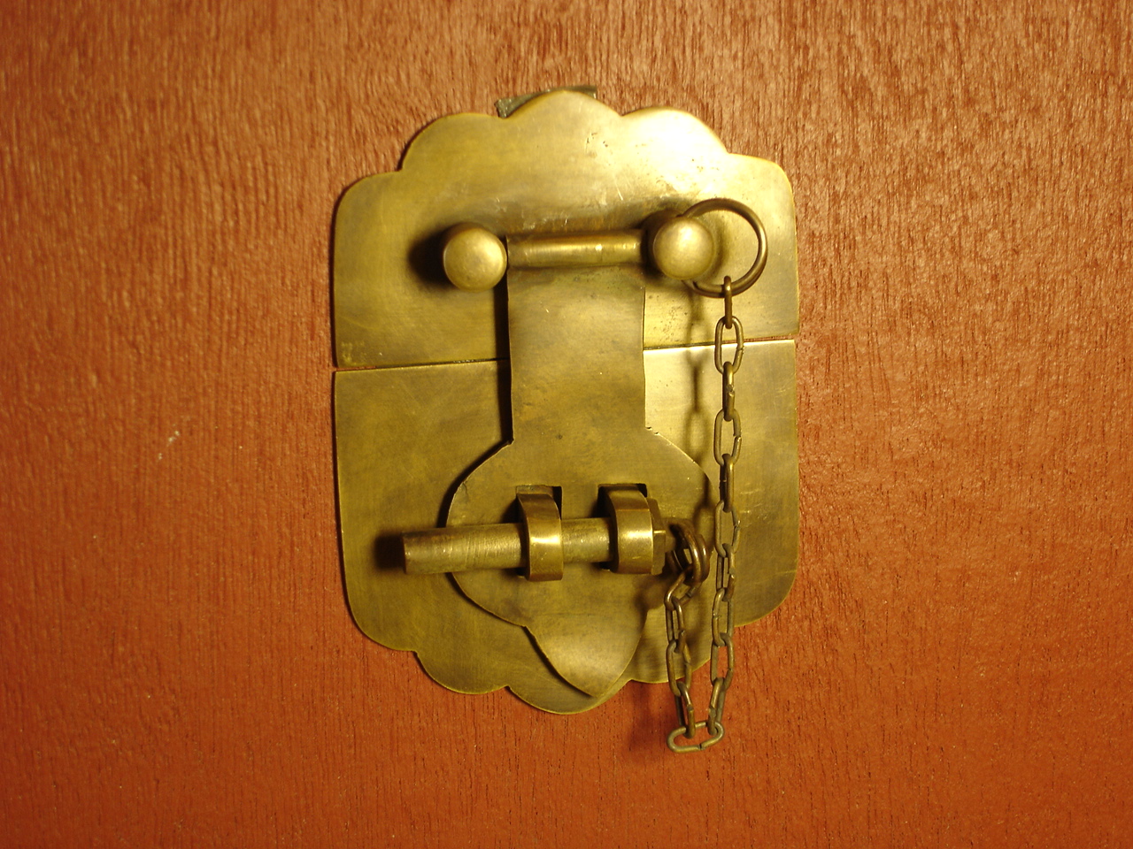 Brass door handle Code Q.013  L: 105mm W: 80mm
